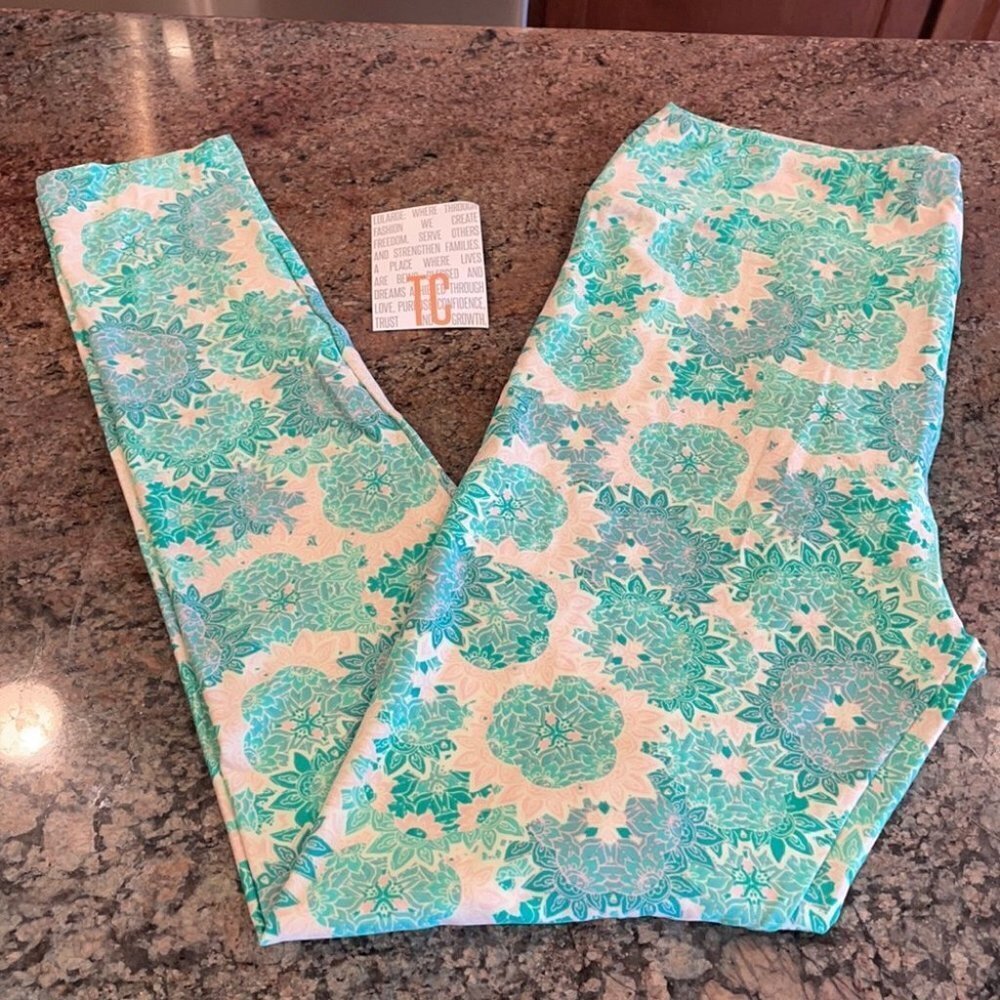 TC LuLaRoe Leggings C01 5191